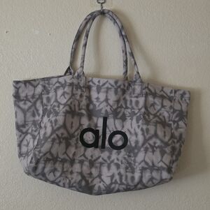 ALO Yoga Black and Gray Women's Tote Bag
